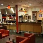 Ibis Lyon Sud Sur Rhône 3*
