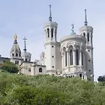 Ibis Lyon Sud Sur Rhône