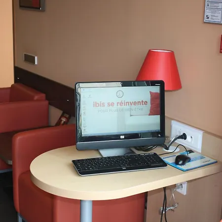 Hotel Ibis Lyon Sud Sur Rhone