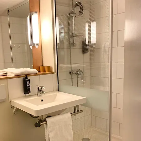 Hotel Ibis Lyon Sud Sur Rhône