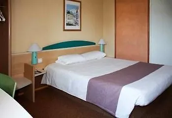 Ibis Lyon Sud Sur Rhone