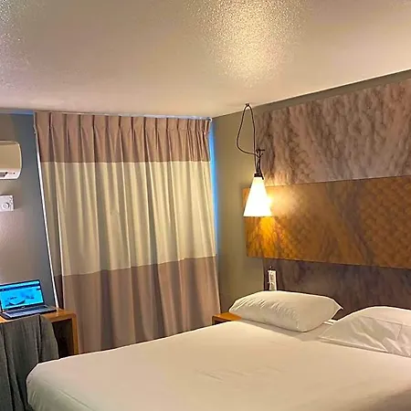 Hotel Ibis Lyon Sud Sur Rhone