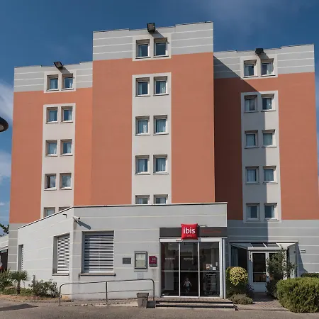 Ibis Lyon Sud Sur Rhone